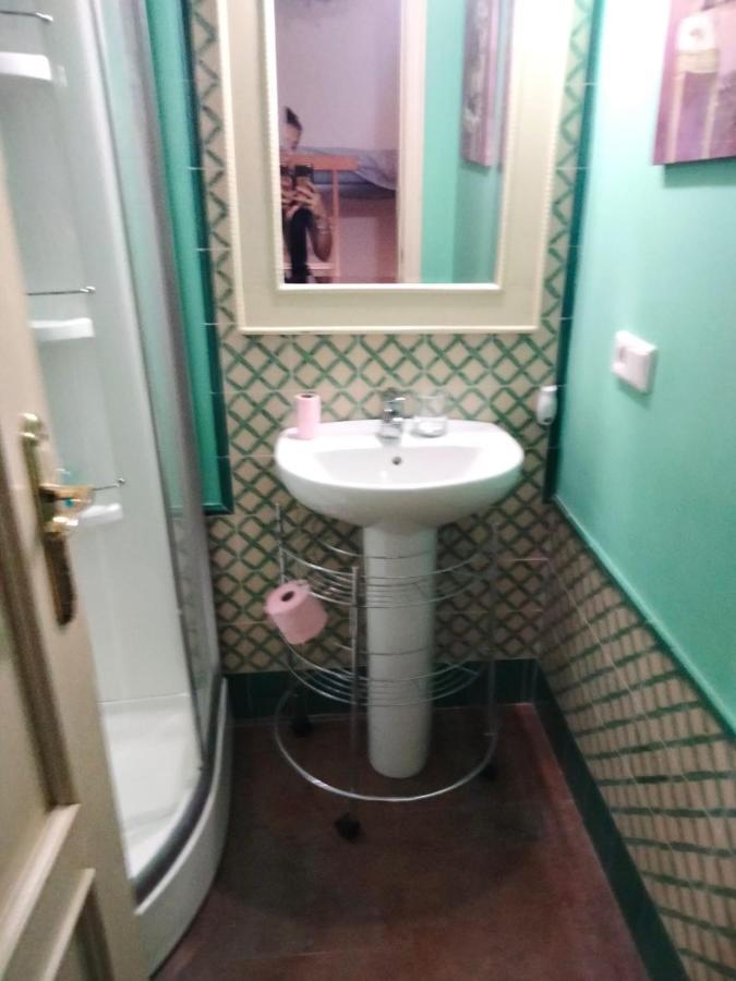 Apartamento En Pleno Centro De Marchena 3 Dormitorios 3 Banos Privados Exterior foto