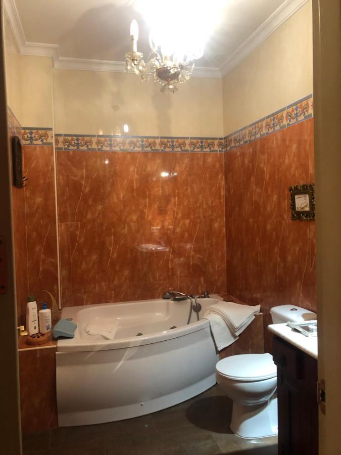Apartamento En Pleno Centro De Marchena 3 Dormitorios 3 Banos Privados Exterior foto