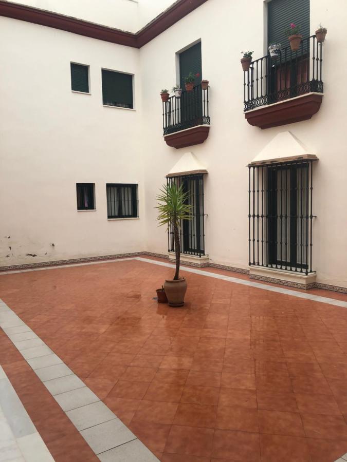 Apartamento En Pleno Centro De Marchena 3 Dormitorios 3 Banos Privados Exterior foto